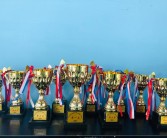 精彩赛局对决：角逐赢得荣誉